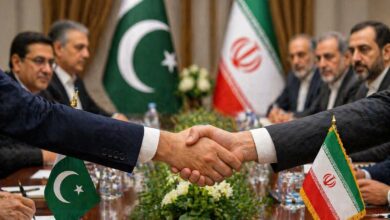 Pakistan Iran talks 2026 showing diplomatic meeting and peace negotiations for ceasefire extension